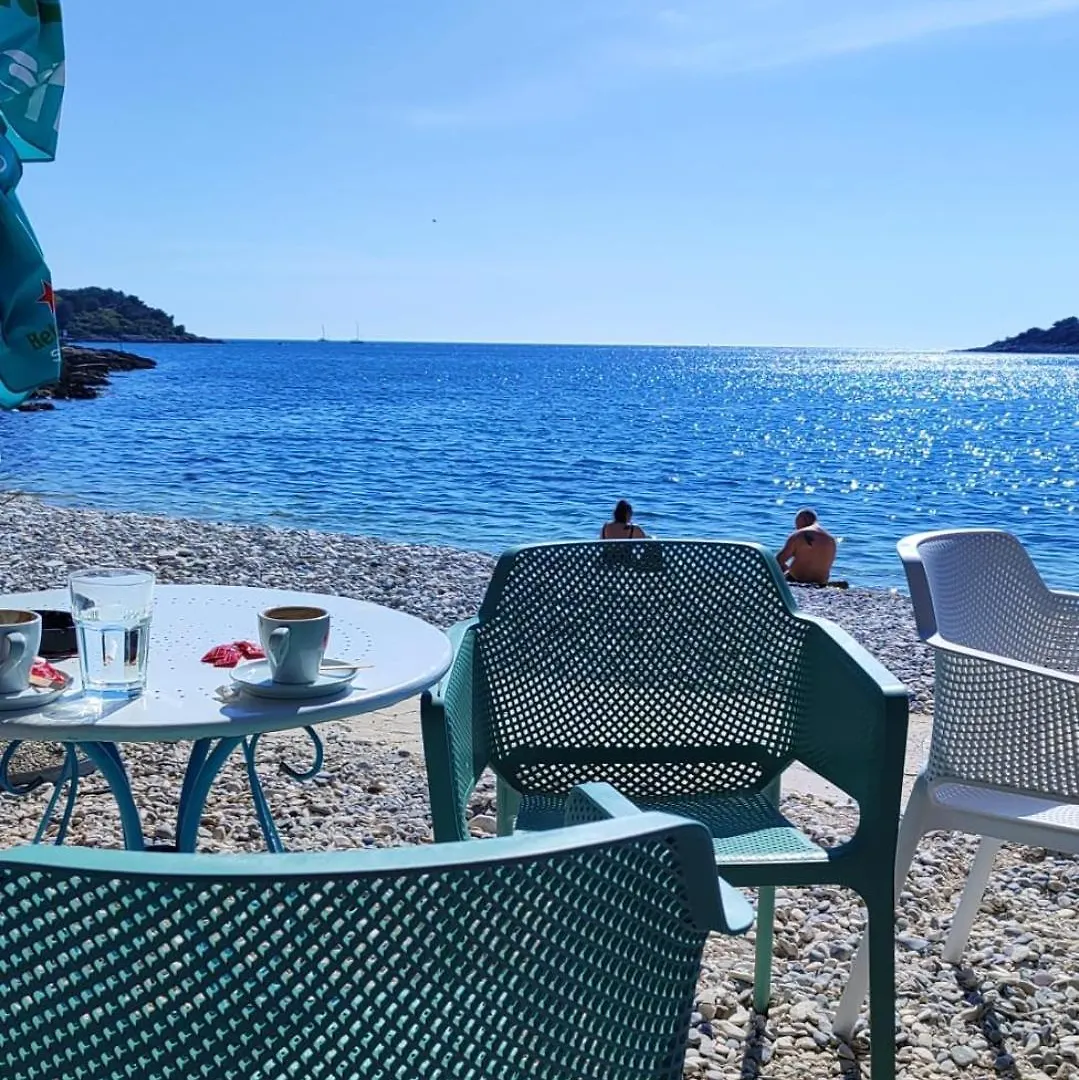 Apartman Tomki - Modern, Refurbished 2 Bedroom Apartment - 4 Guests Pjescana Uvala Croatie